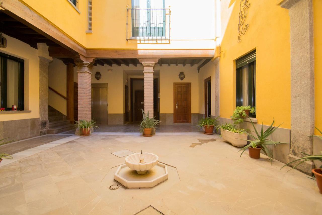 Alcazaba Apartment Granada Exterior photo